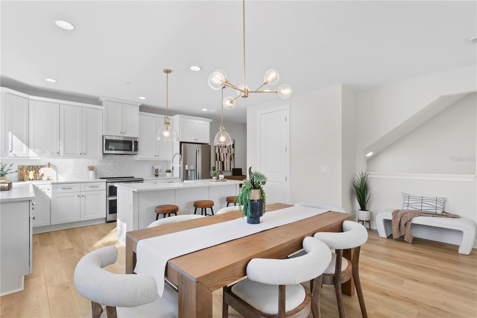 MATTHEW BUNCH TOWNHOMES - Residential