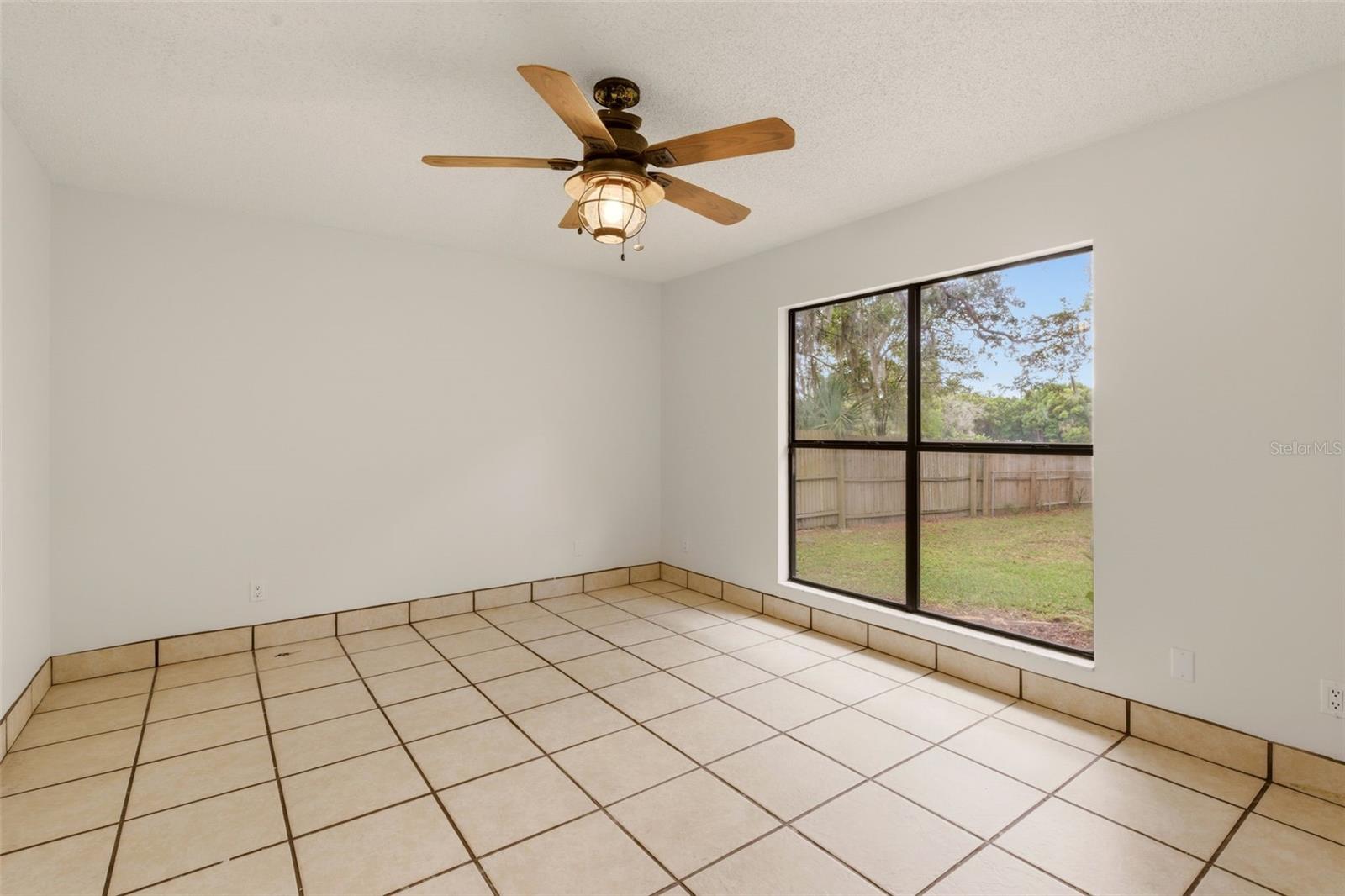 PLANTATION ESTATES UNIT 32 - Residential