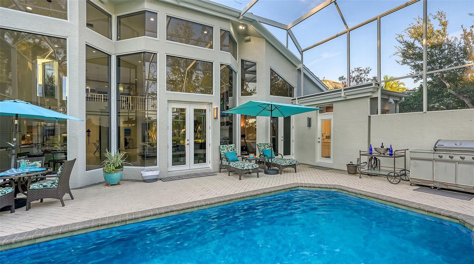 QUEENS HARBOUR - Residential