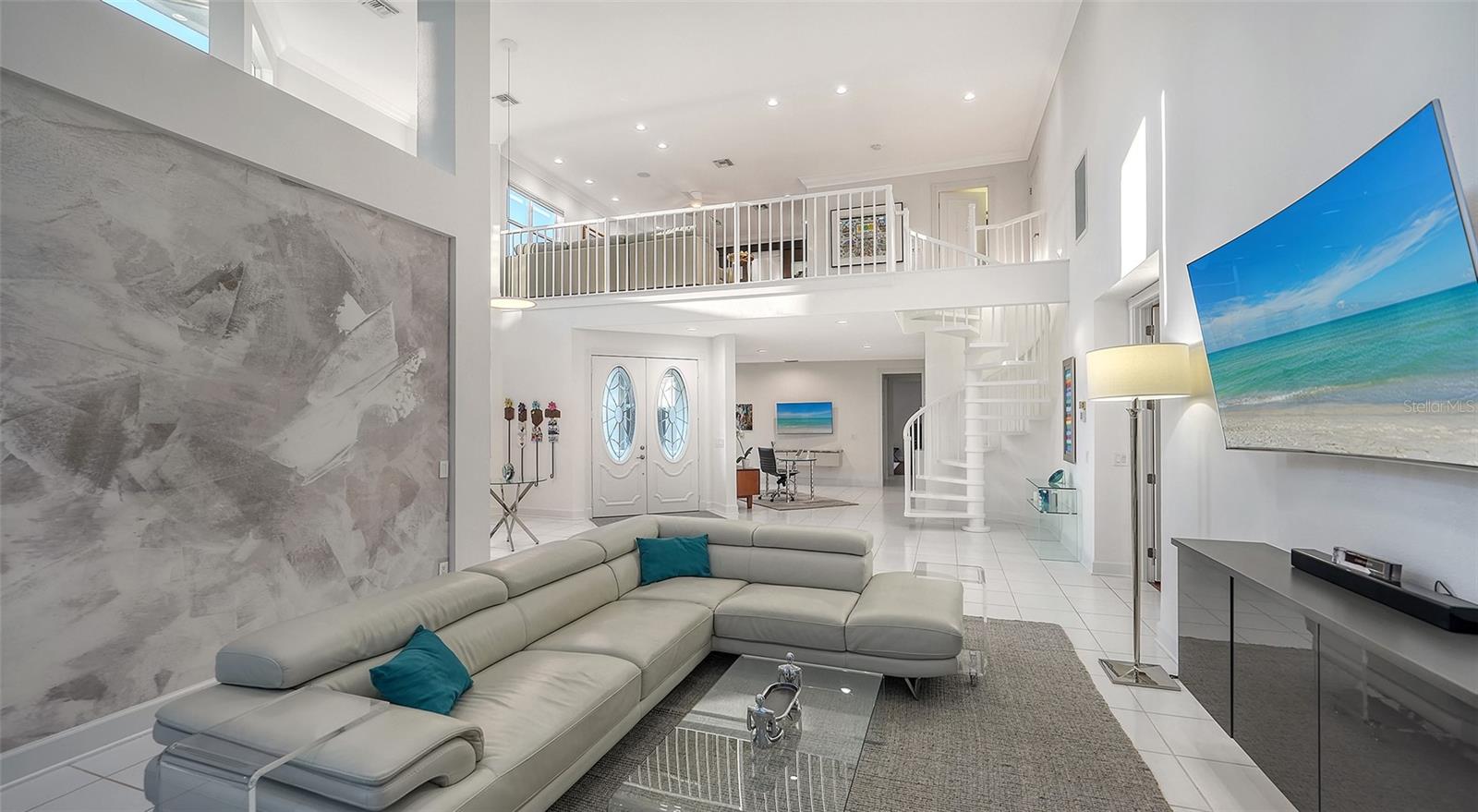 QUEENS HARBOUR - Residential