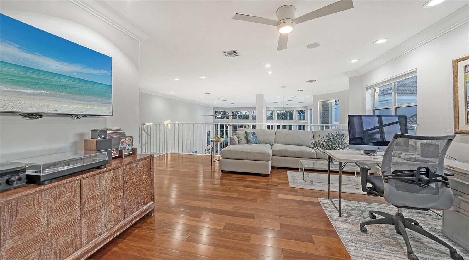 QUEENS HARBOUR - Residential