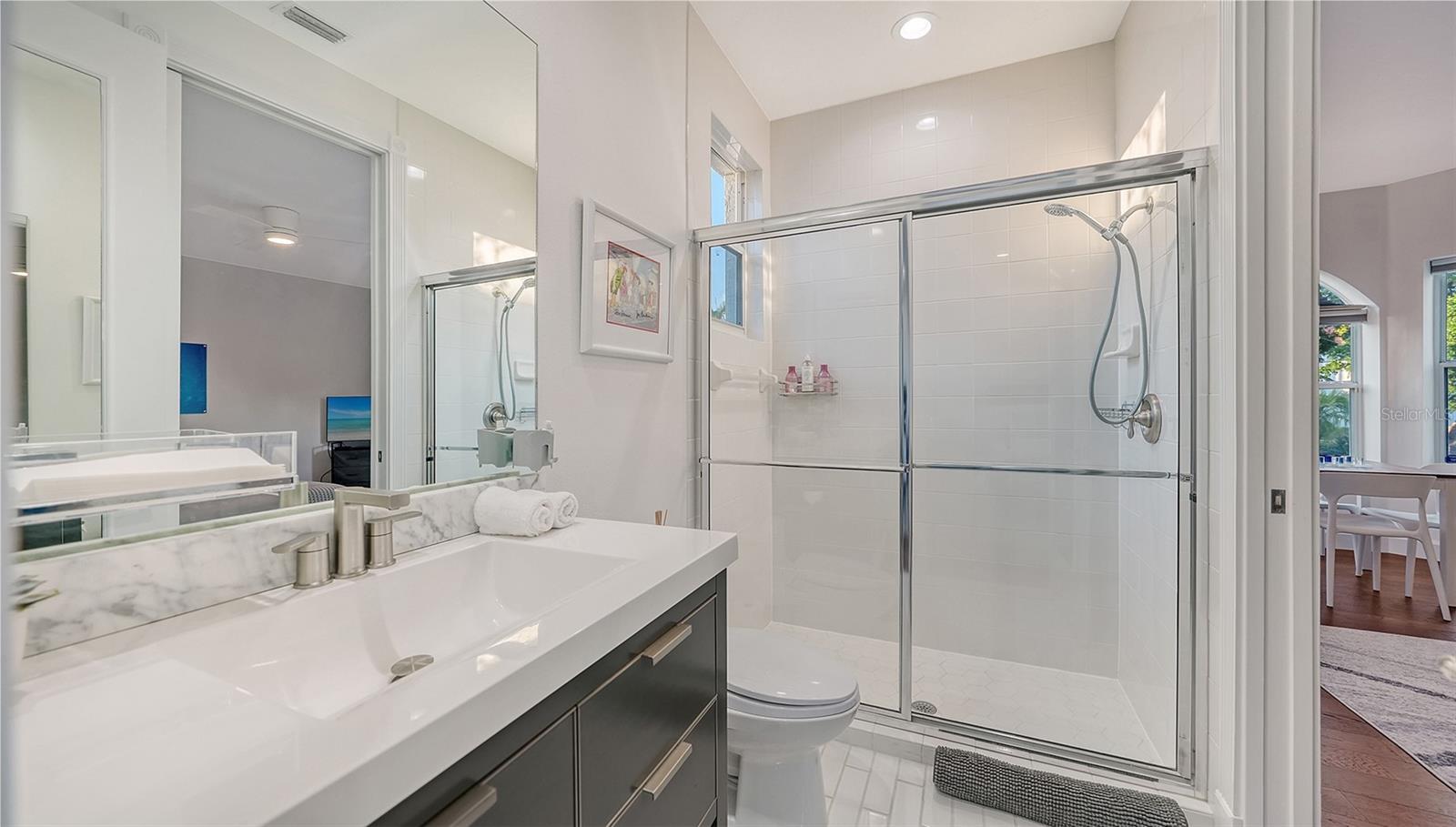 QUEENS HARBOUR - Residential