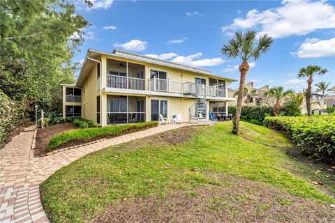 A home in LONGBOAT KEY