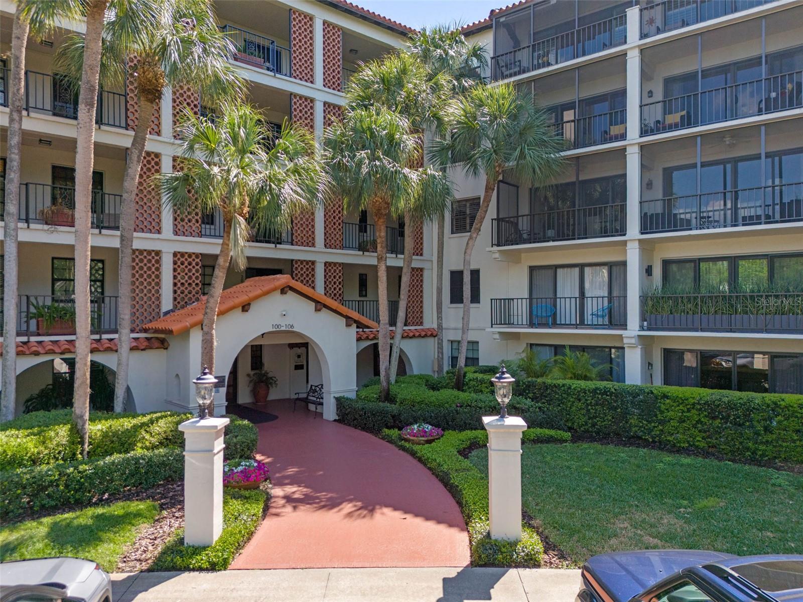 CLOISTERS CONDO - Residential