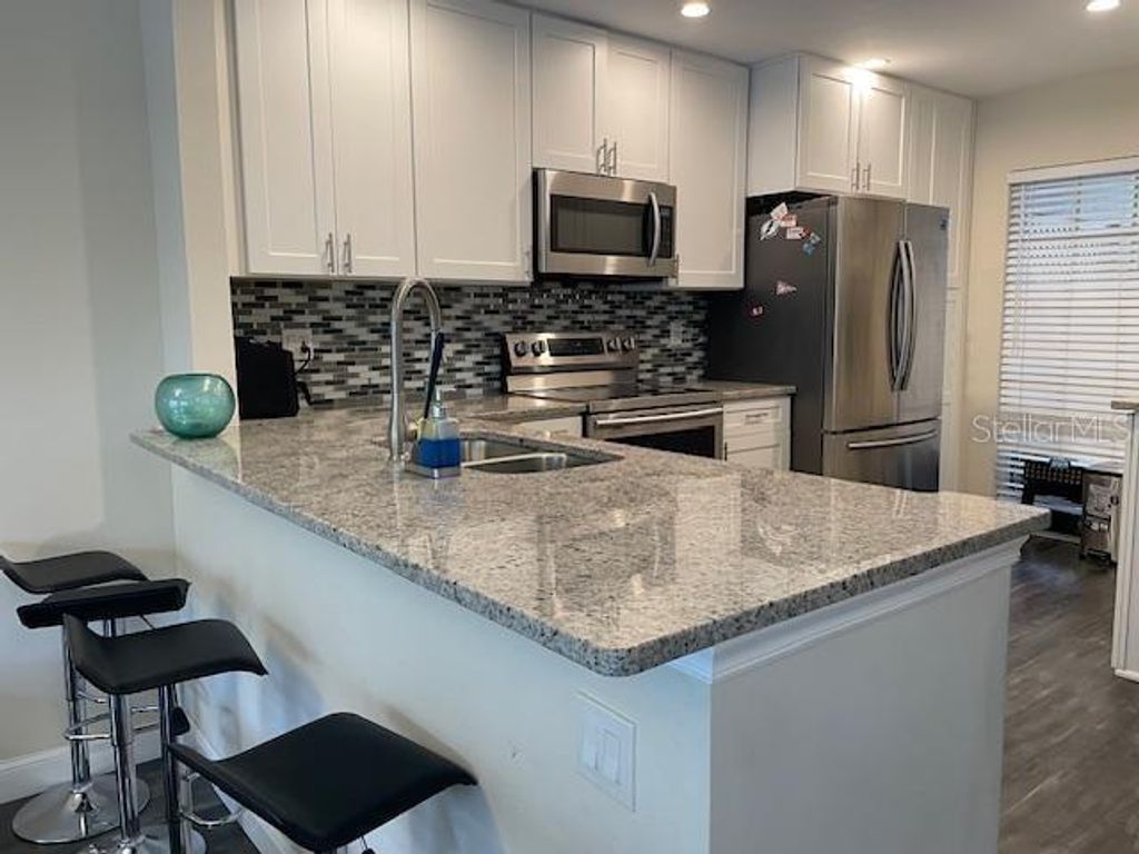 Photo of 5112 Bayshore Boulevard, Tampa, FL 33611 (MLS # TB8507941)