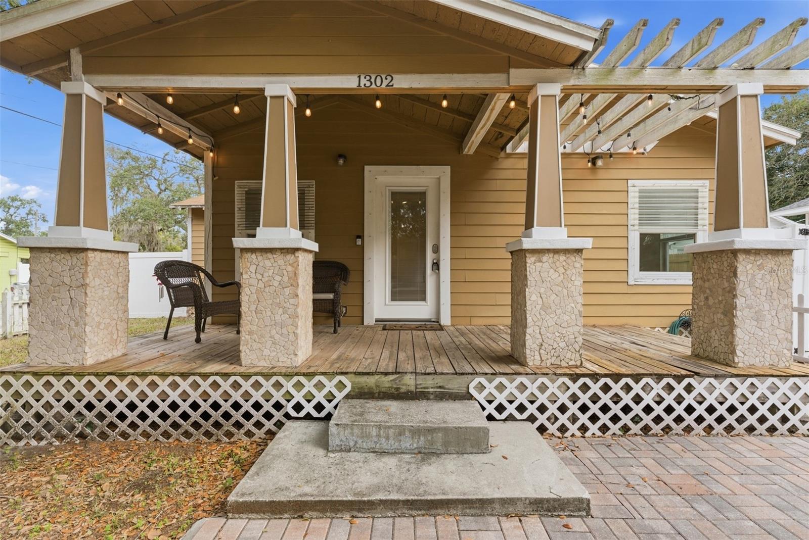 HANKINS VIRGINIA HEIGHTS - Residential Lease