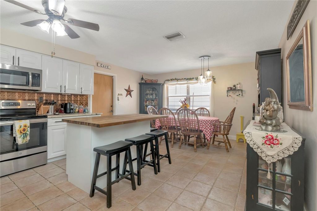 Photo of 13140 111th Lane, Largo, FL 33778 (MLS # TB8499426)