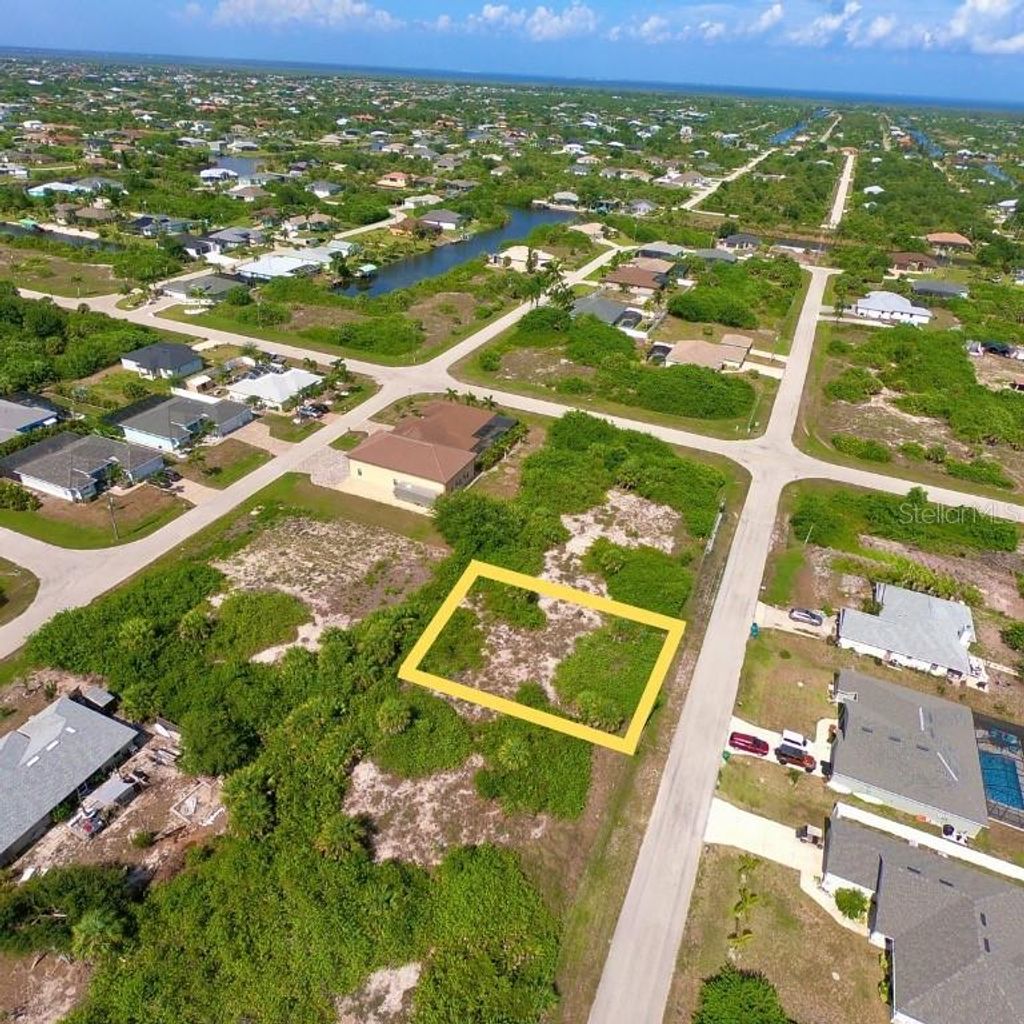 Photo of 14132 Union Hall Avenue, Port Charlotte, FL 33981 (MLS # C7527420)