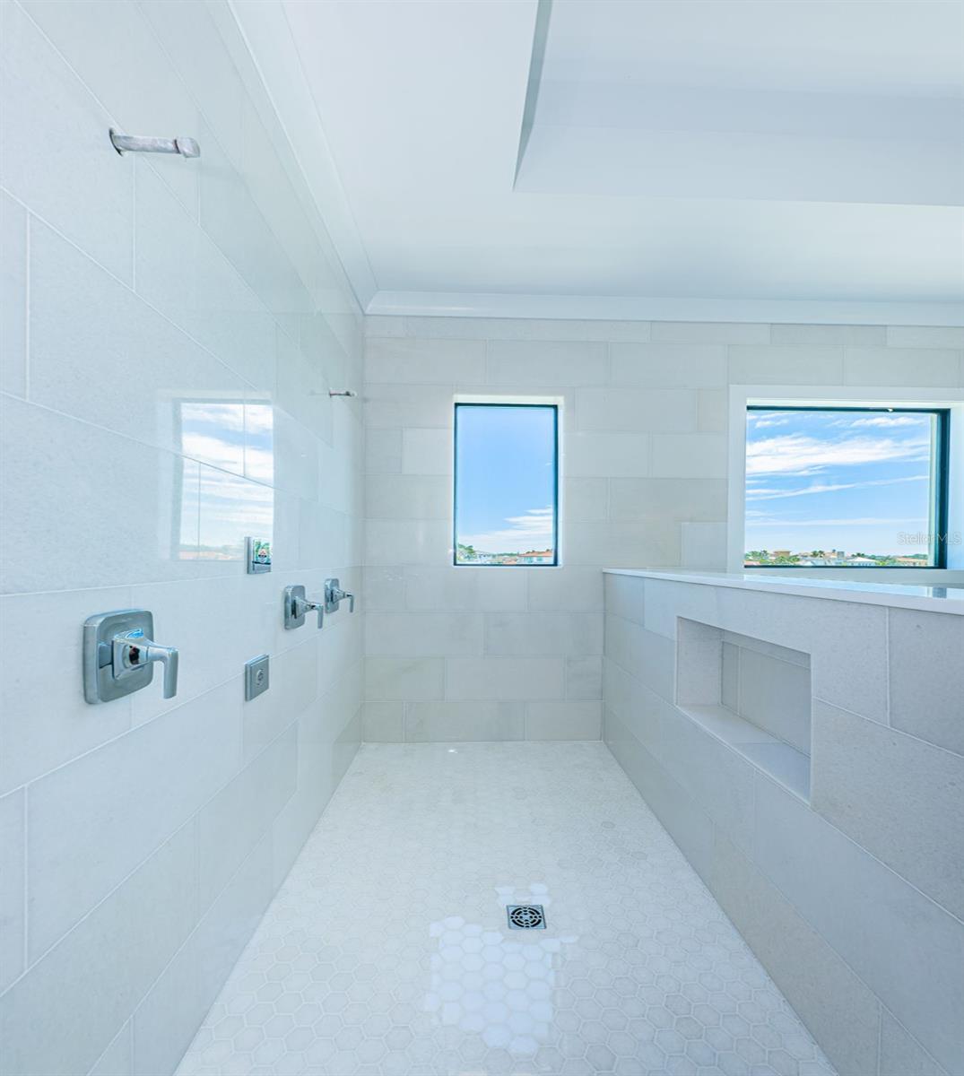 BELLEVUE ESTATES 7TH ADD - Residential