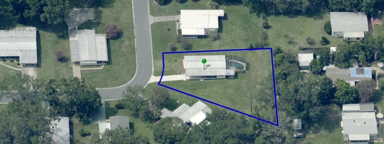 LADY LAKE OAK GROVE MOBILE HOME UNIT 01 - Residential