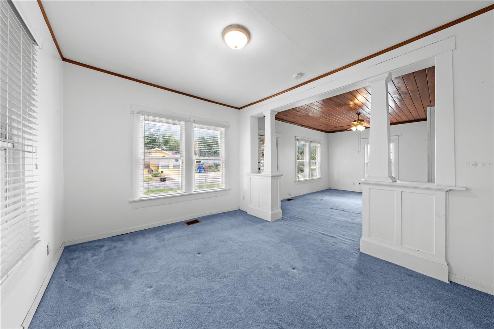PINECREST - Residential