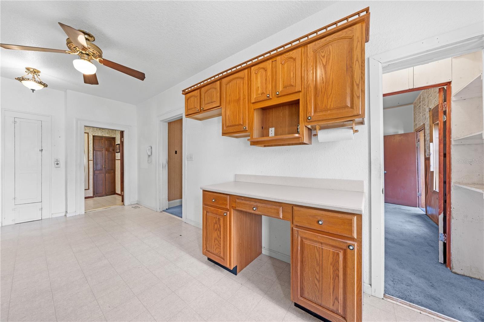 PINECREST - Residential