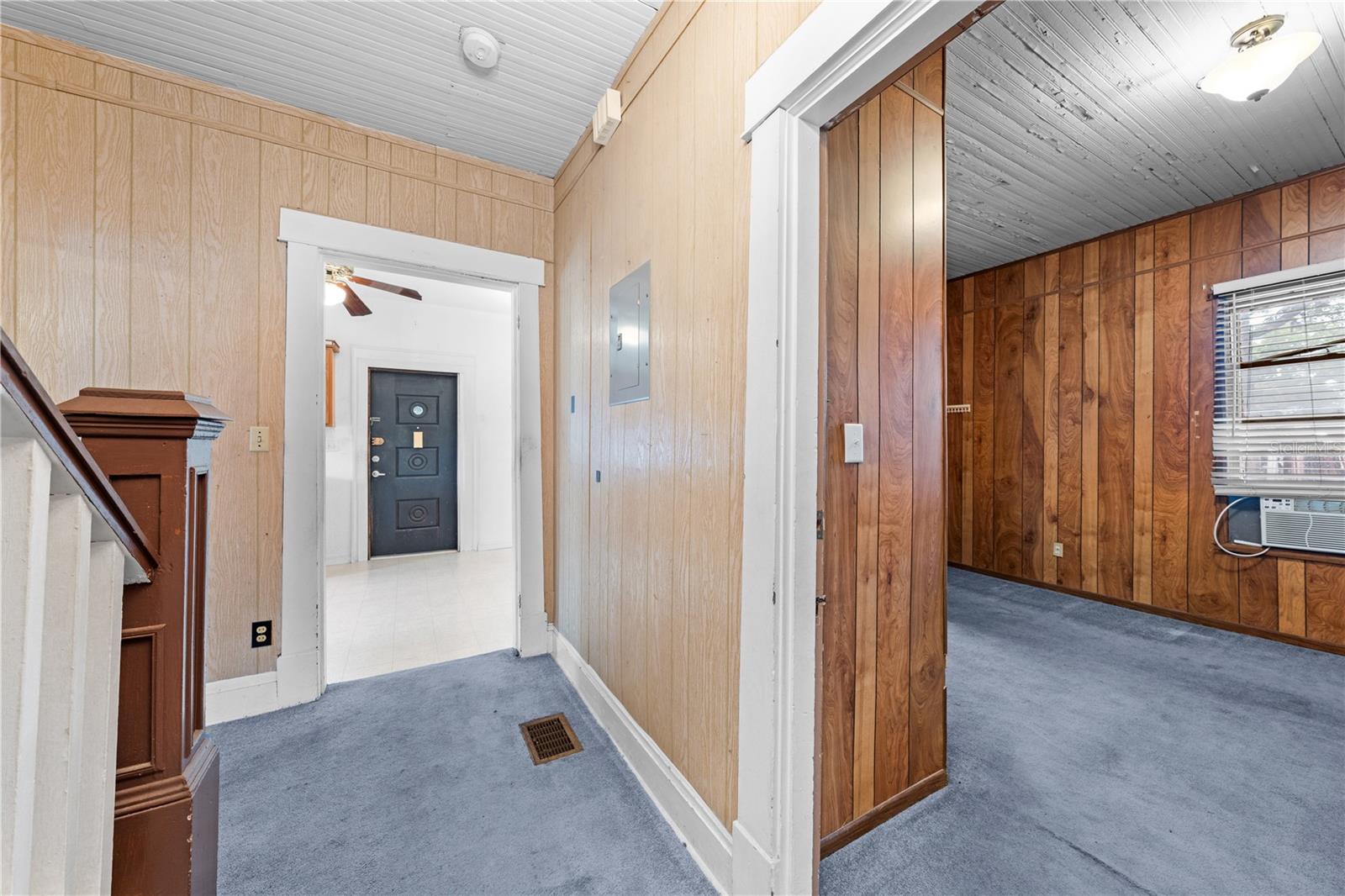 PINECREST - Residential
