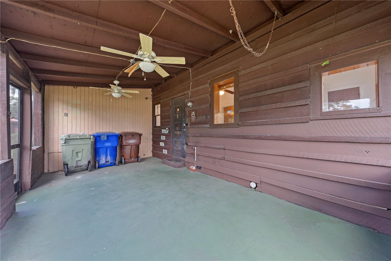 PINECREST - Residential