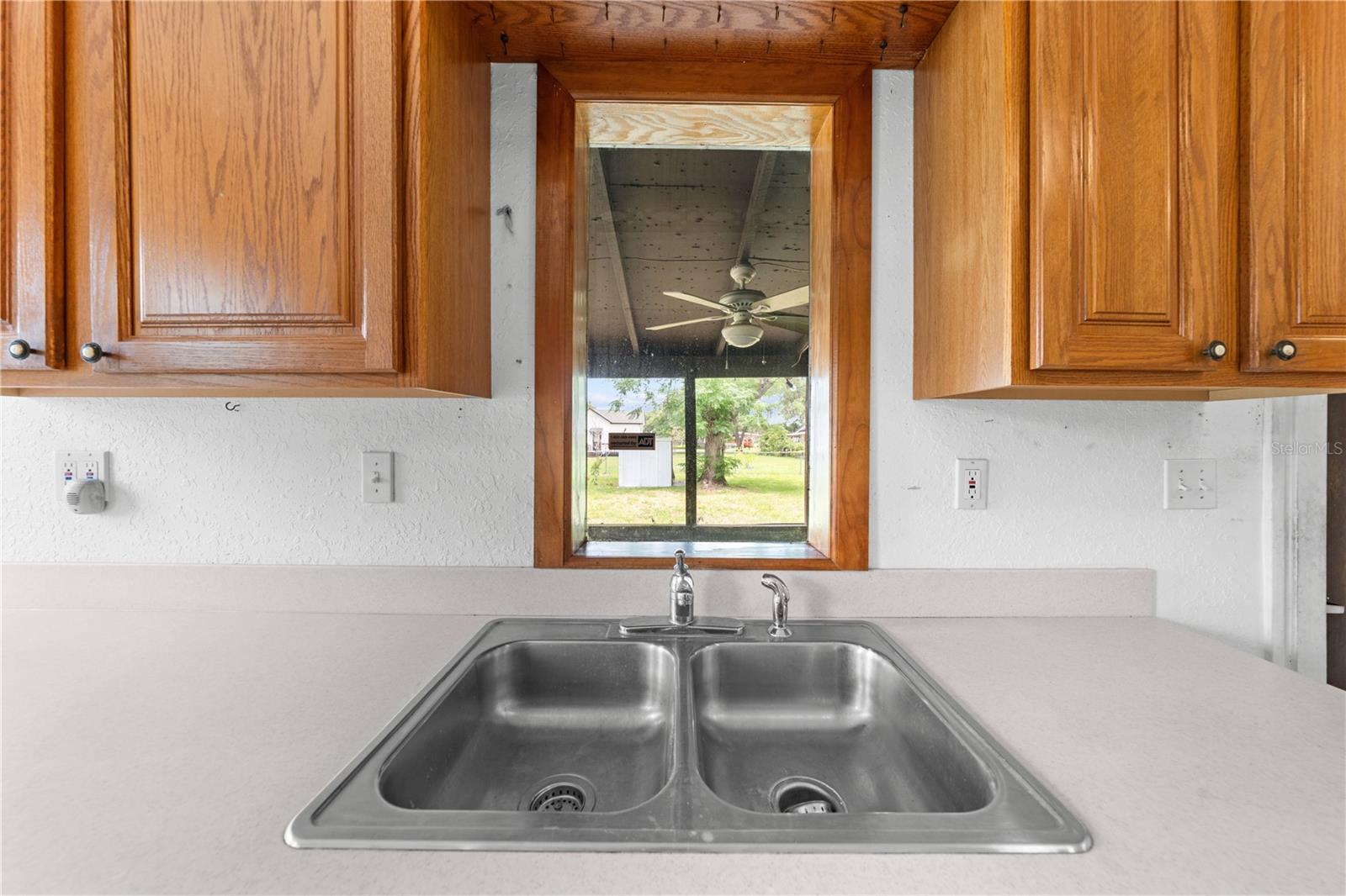 PINECREST - Residential