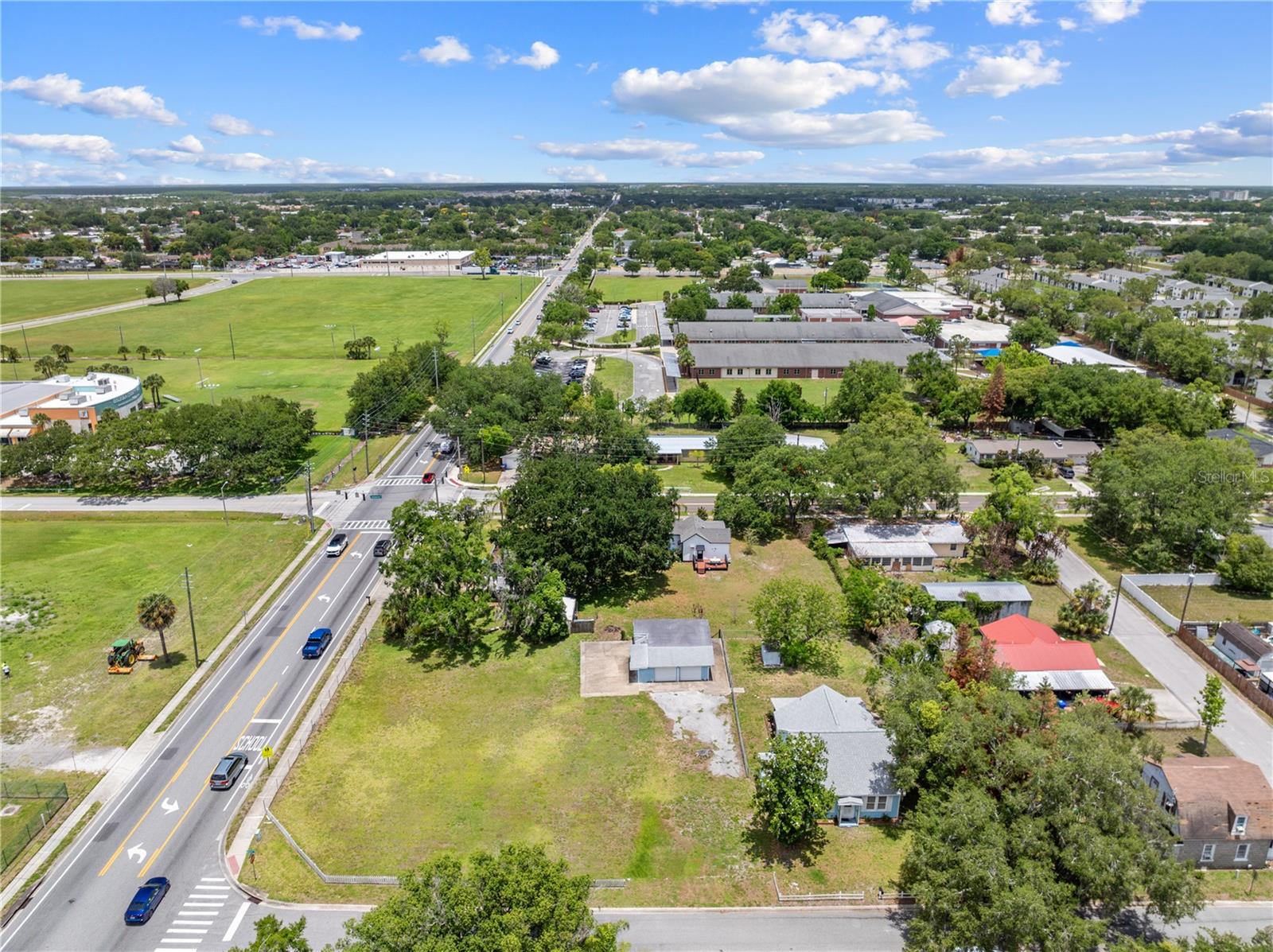 PINECREST - Residential