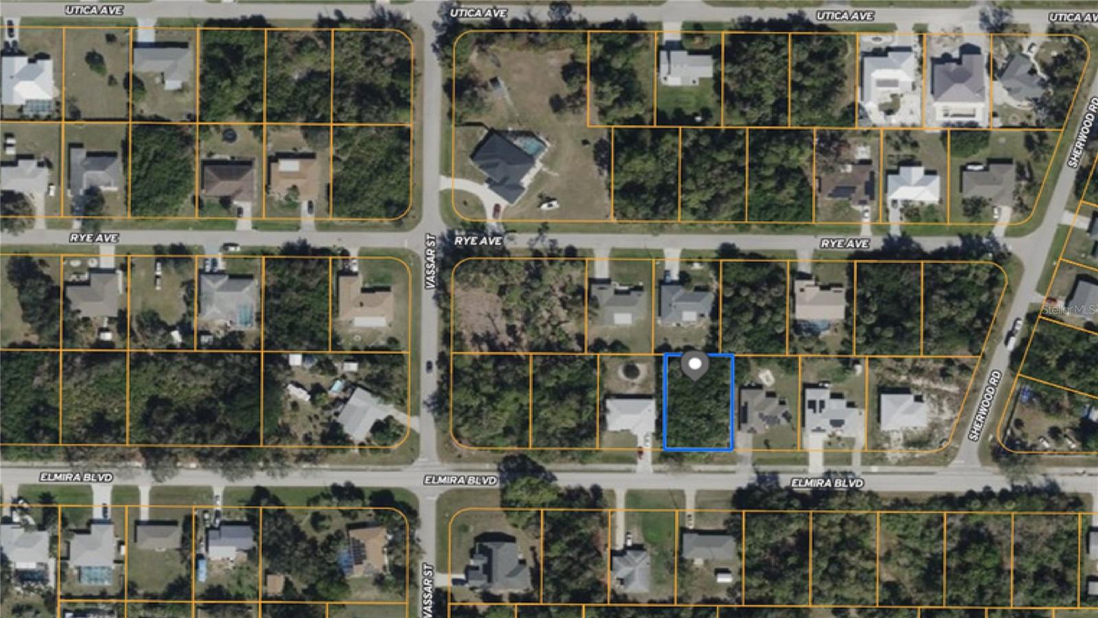 PORT CHARLOTTE SEC 013 - Land