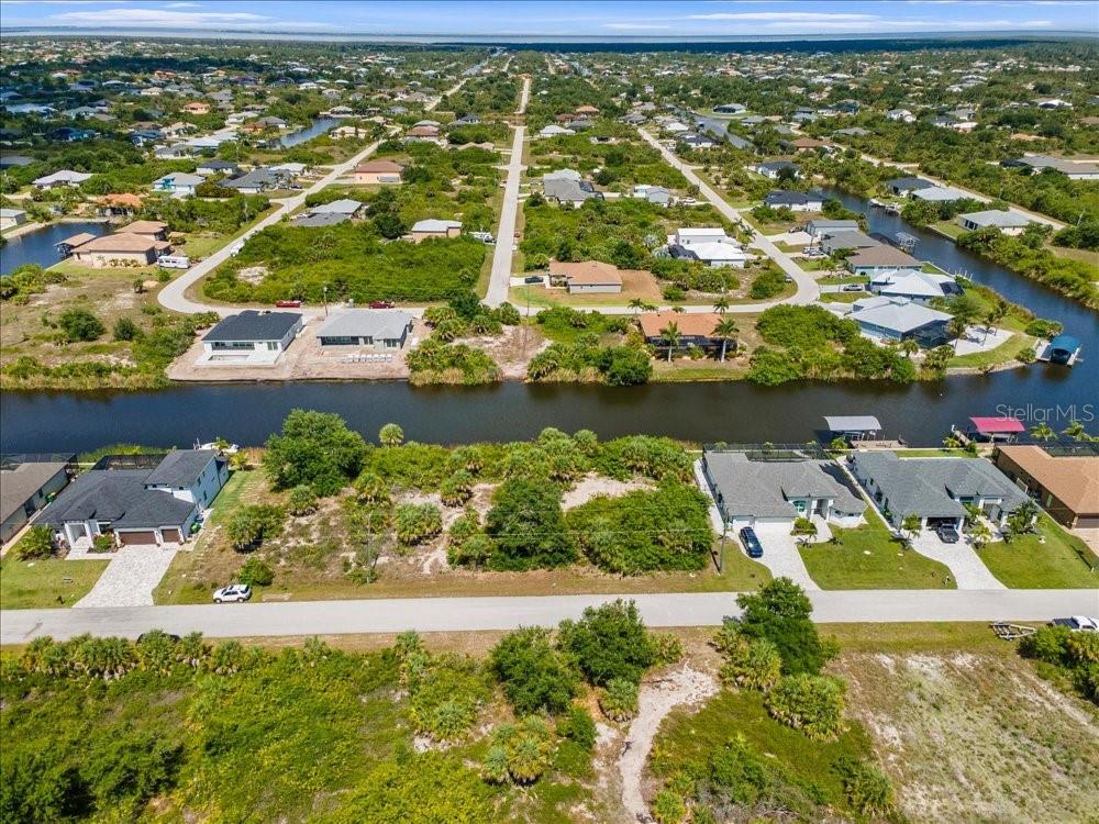 10120 WINNIPEG STREET, PORT CHARLOTTE, FL, 33981 4 10120 WINNIPEG STREET