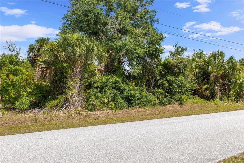 PORT CHARLOTTE SEC 087 - Land