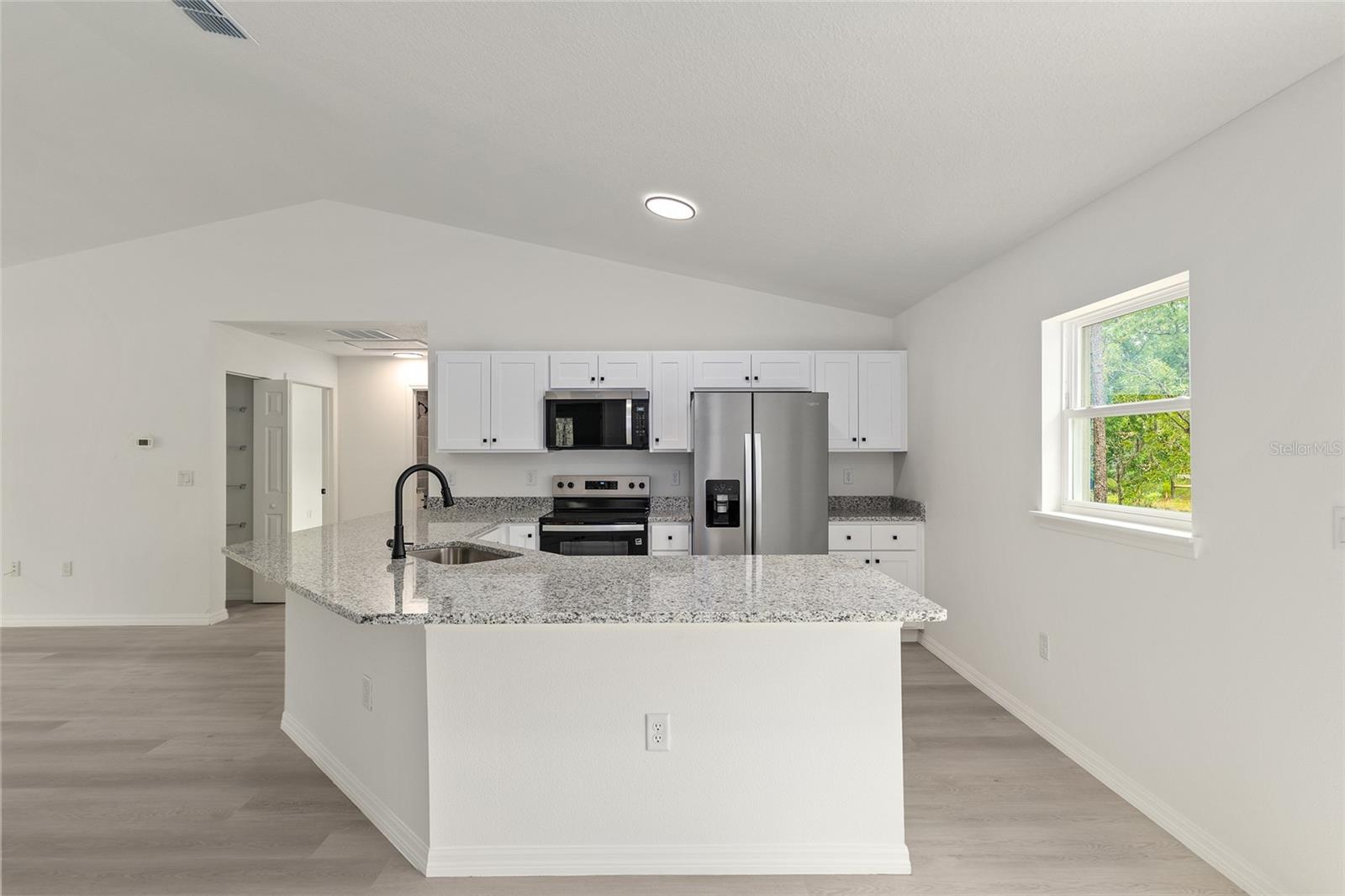 22085 SW ANCHOR BOULEVARD