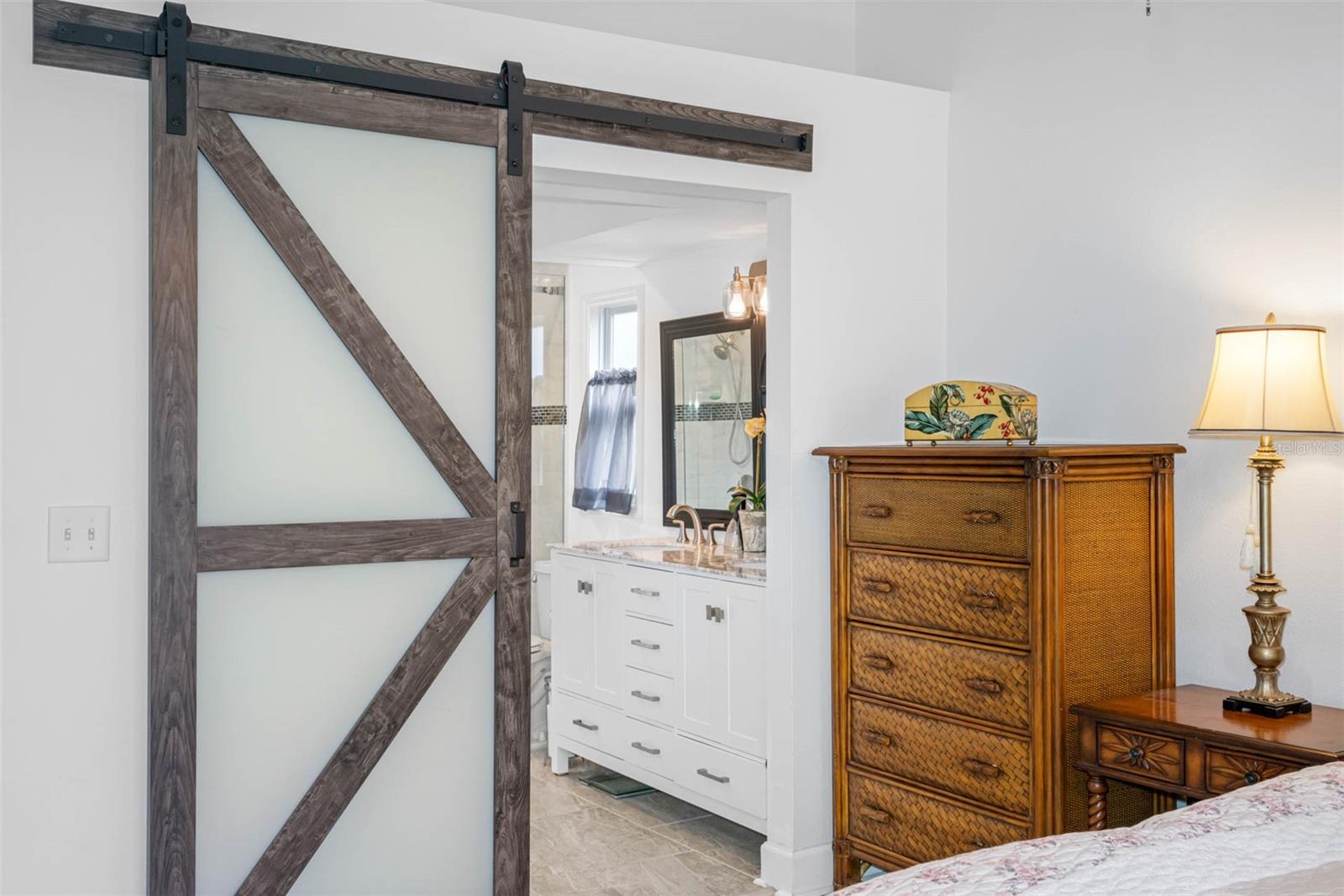 INDIAN TRACE - Residential