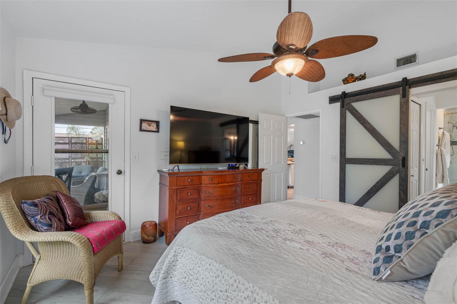 INDIAN TRACE - Residential