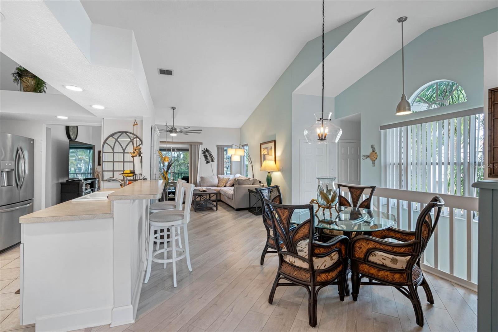 INDIAN TRACE - Residential