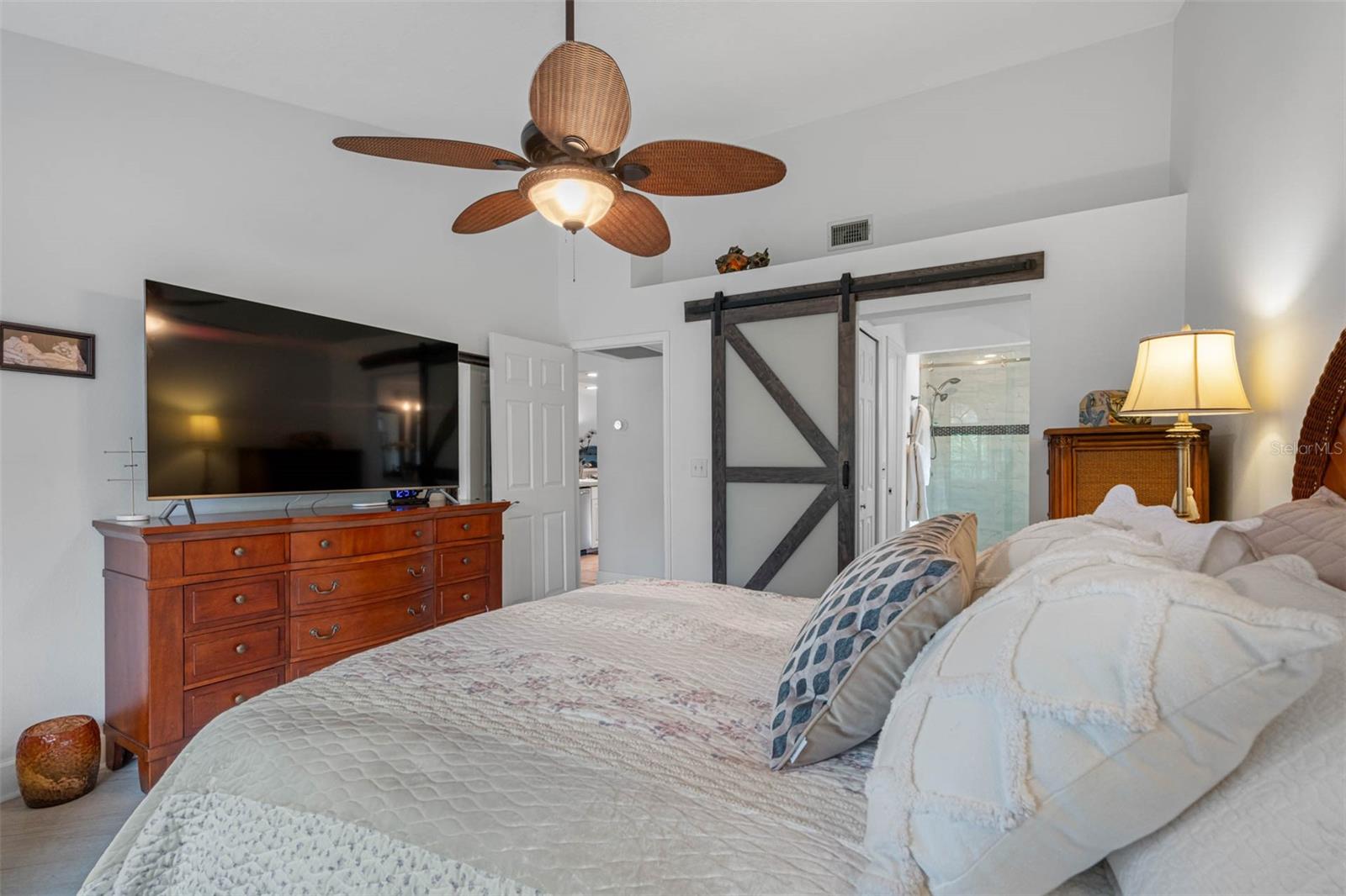 INDIAN TRACE - Residential