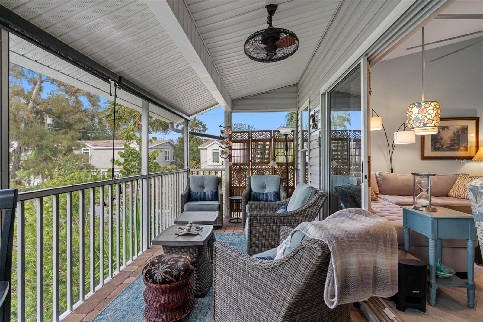 INDIAN TRACE - Residential