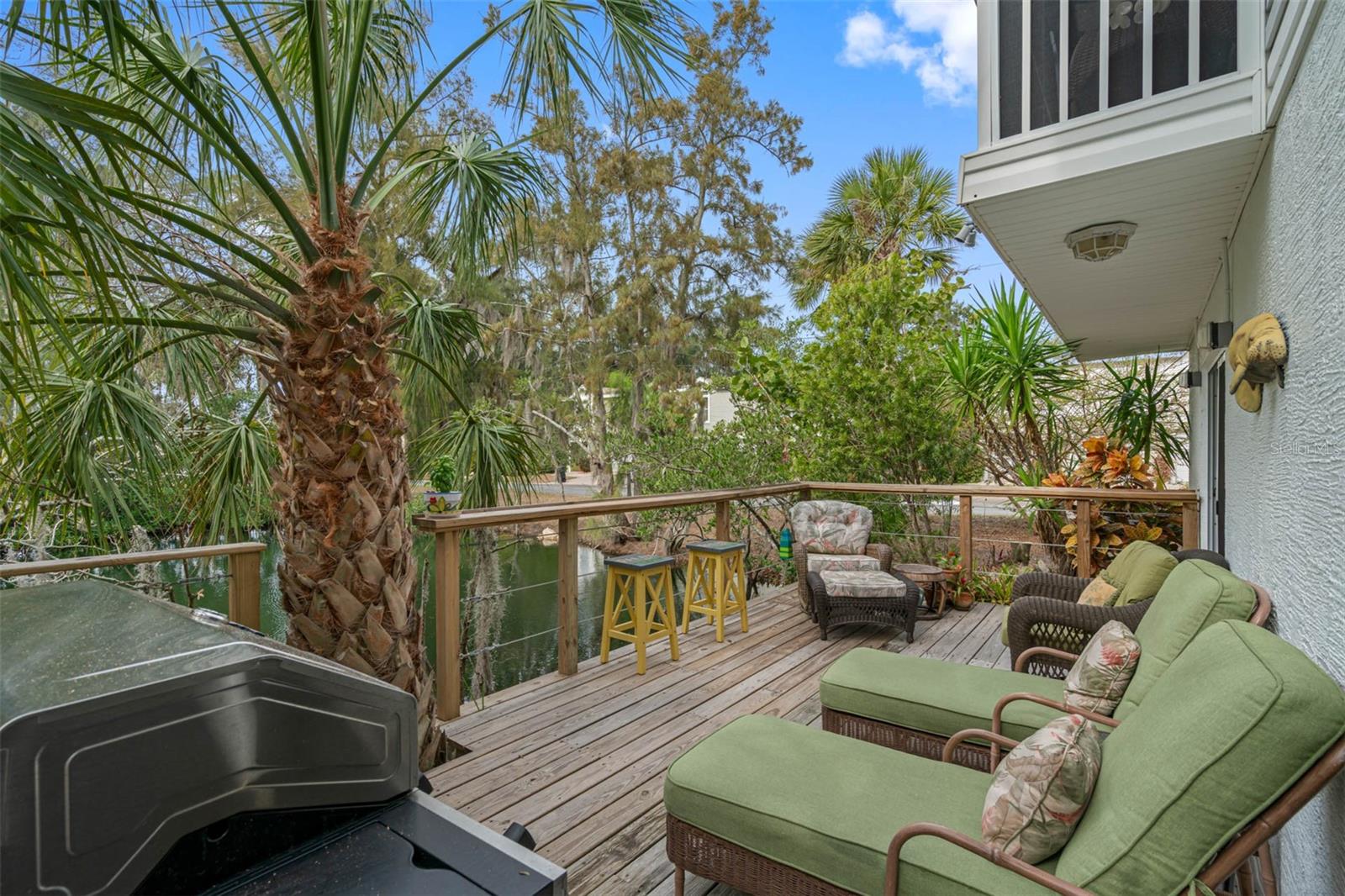 INDIAN TRACE - Residential