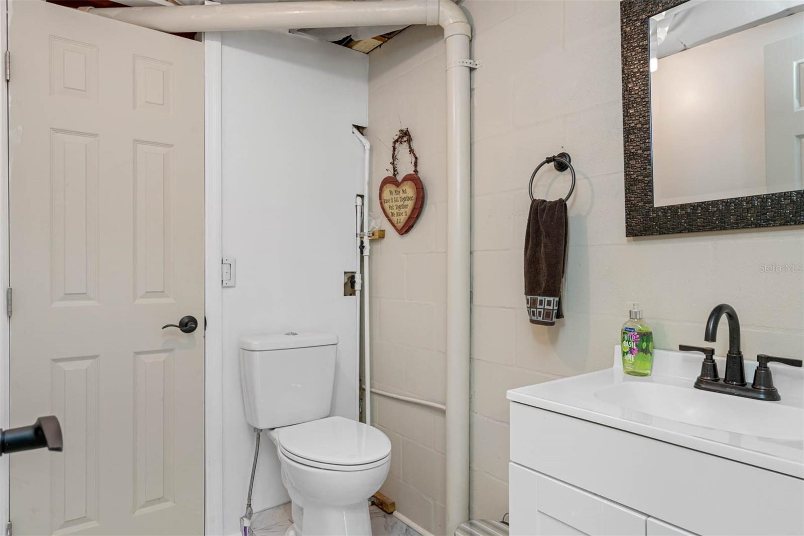 INDIAN TRACE - Residential