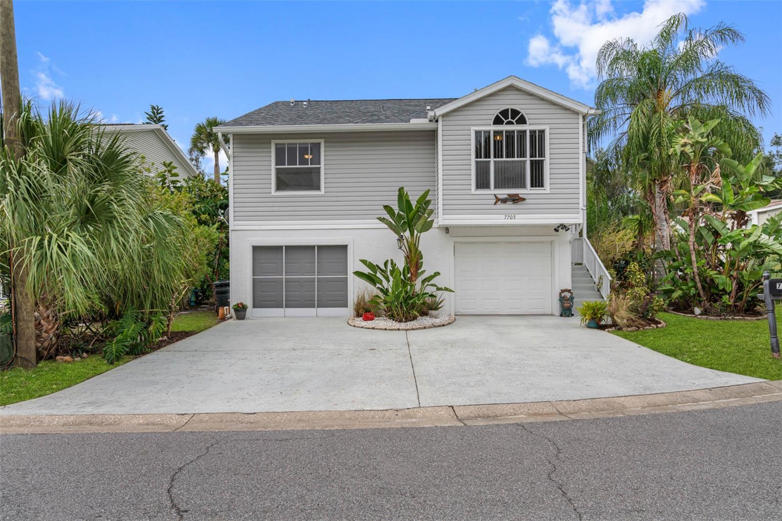 INDIAN TRACE - Residential