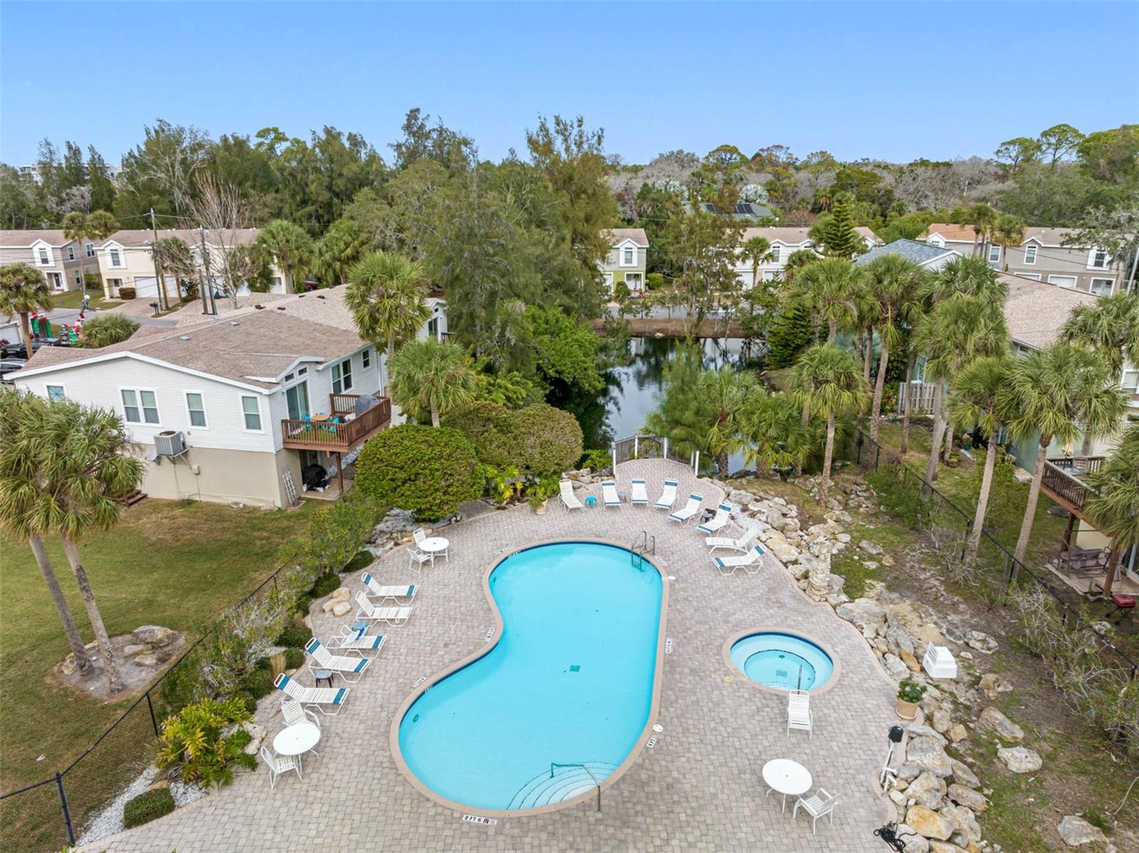 INDIAN TRACE - Residential