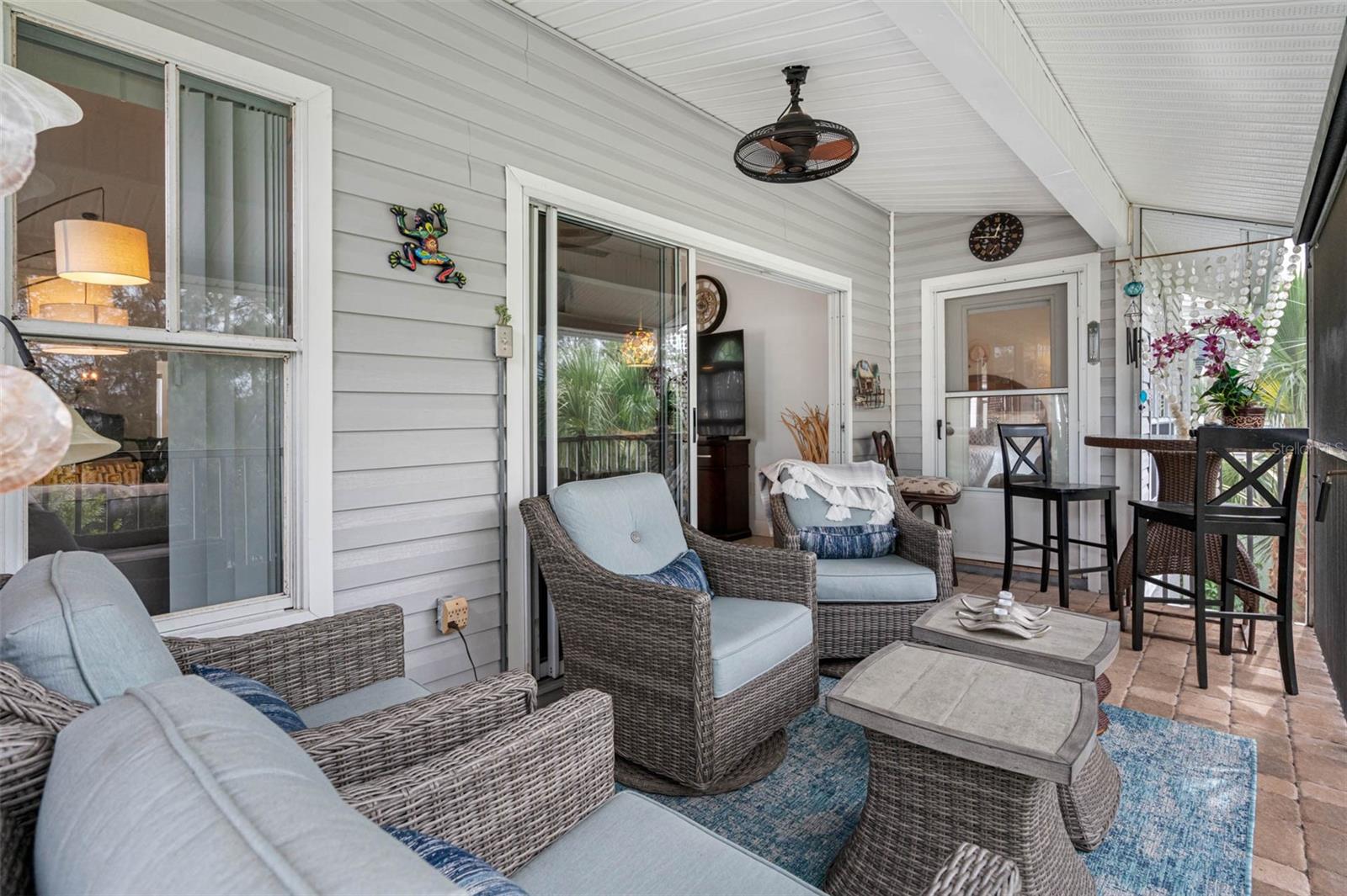 INDIAN TRACE - Residential