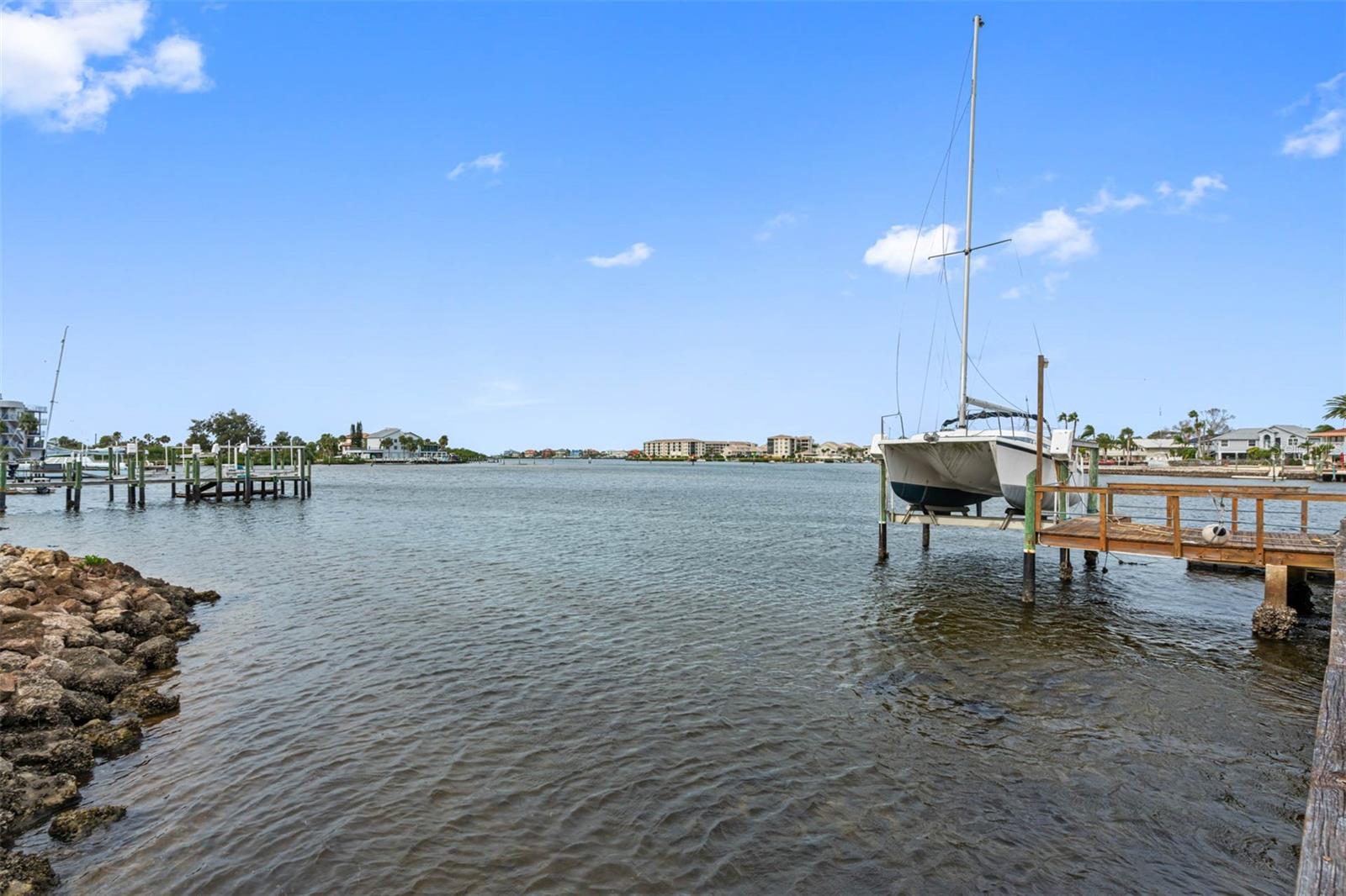 INDIAN TRACE - Residential