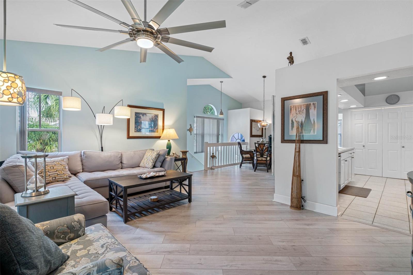 INDIAN TRACE - Residential