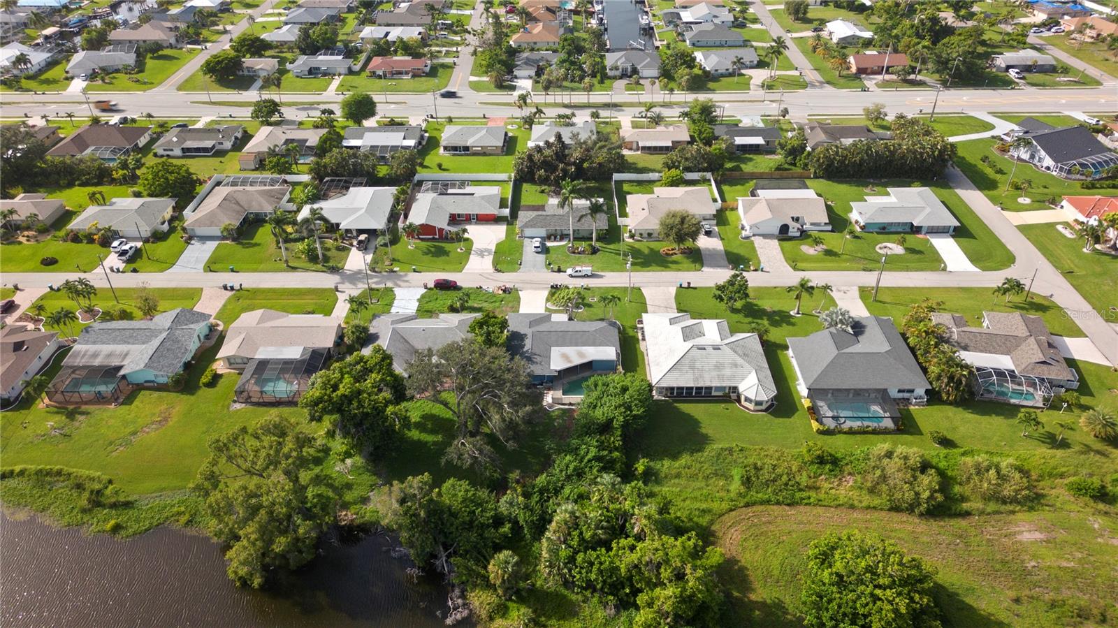 CAPE CORAL - Residential