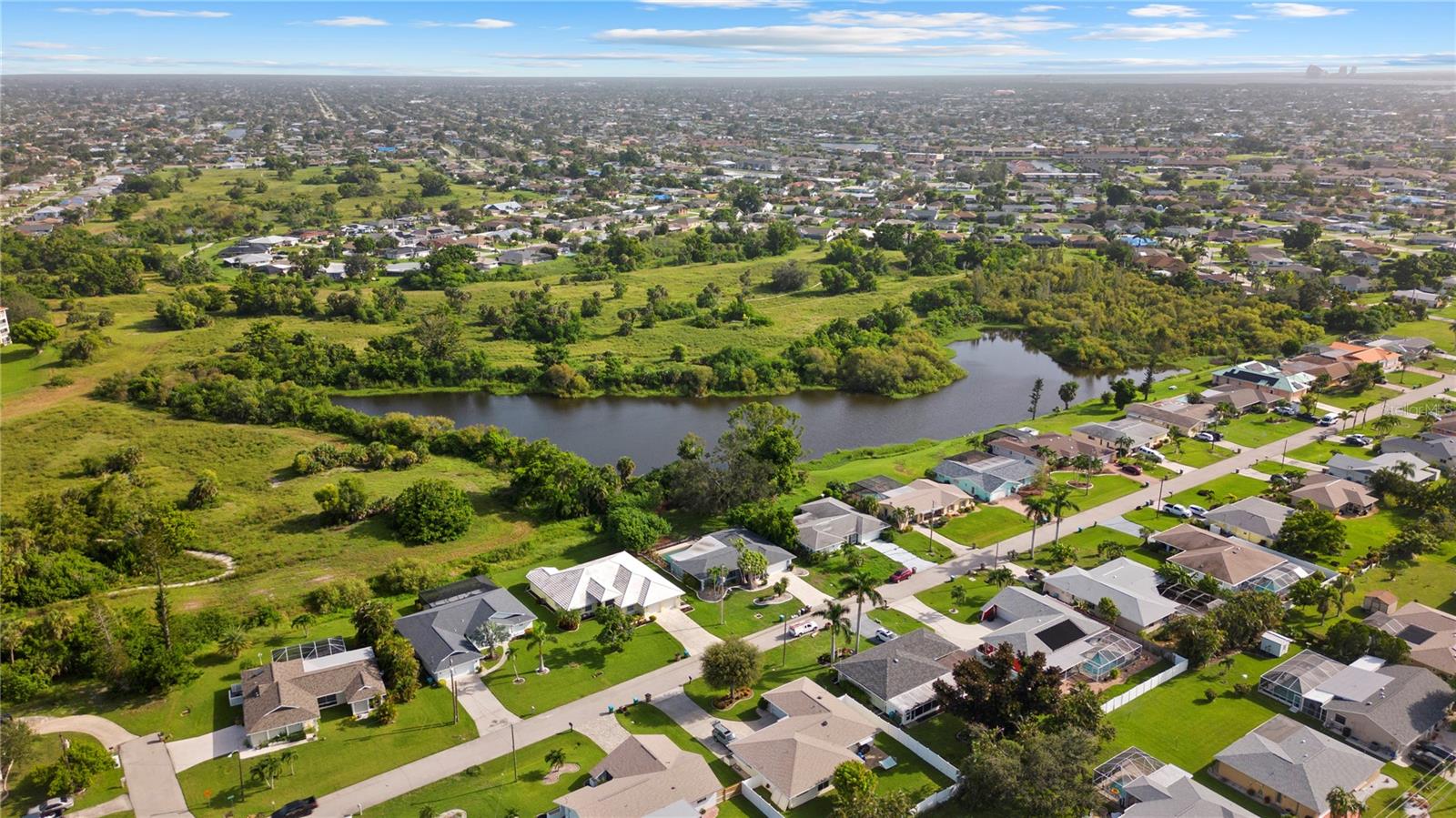 CAPE CORAL - Residential