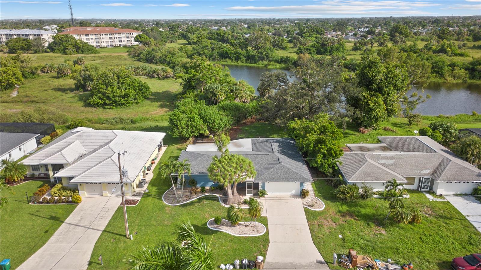 CAPE CORAL - Residential