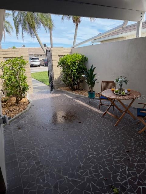 BOCA CIEGA POINT EAST - Residential