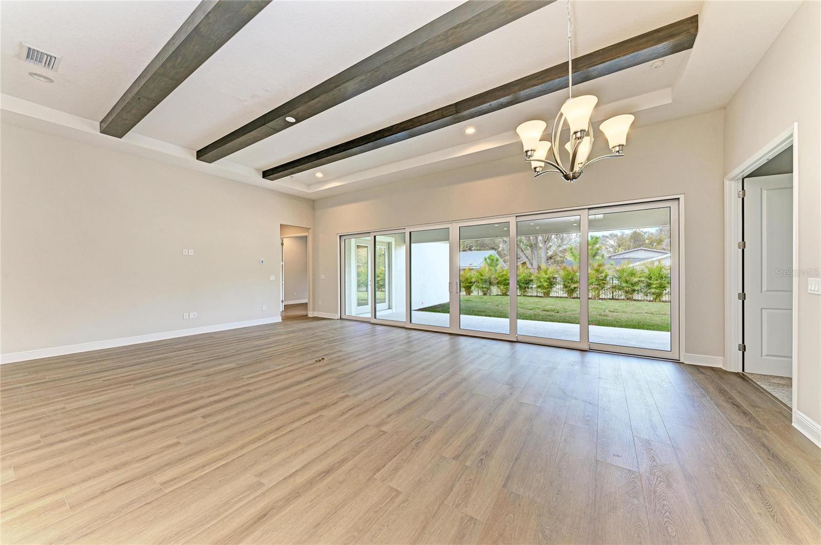 CRESTWOOD ESTATES - Residential