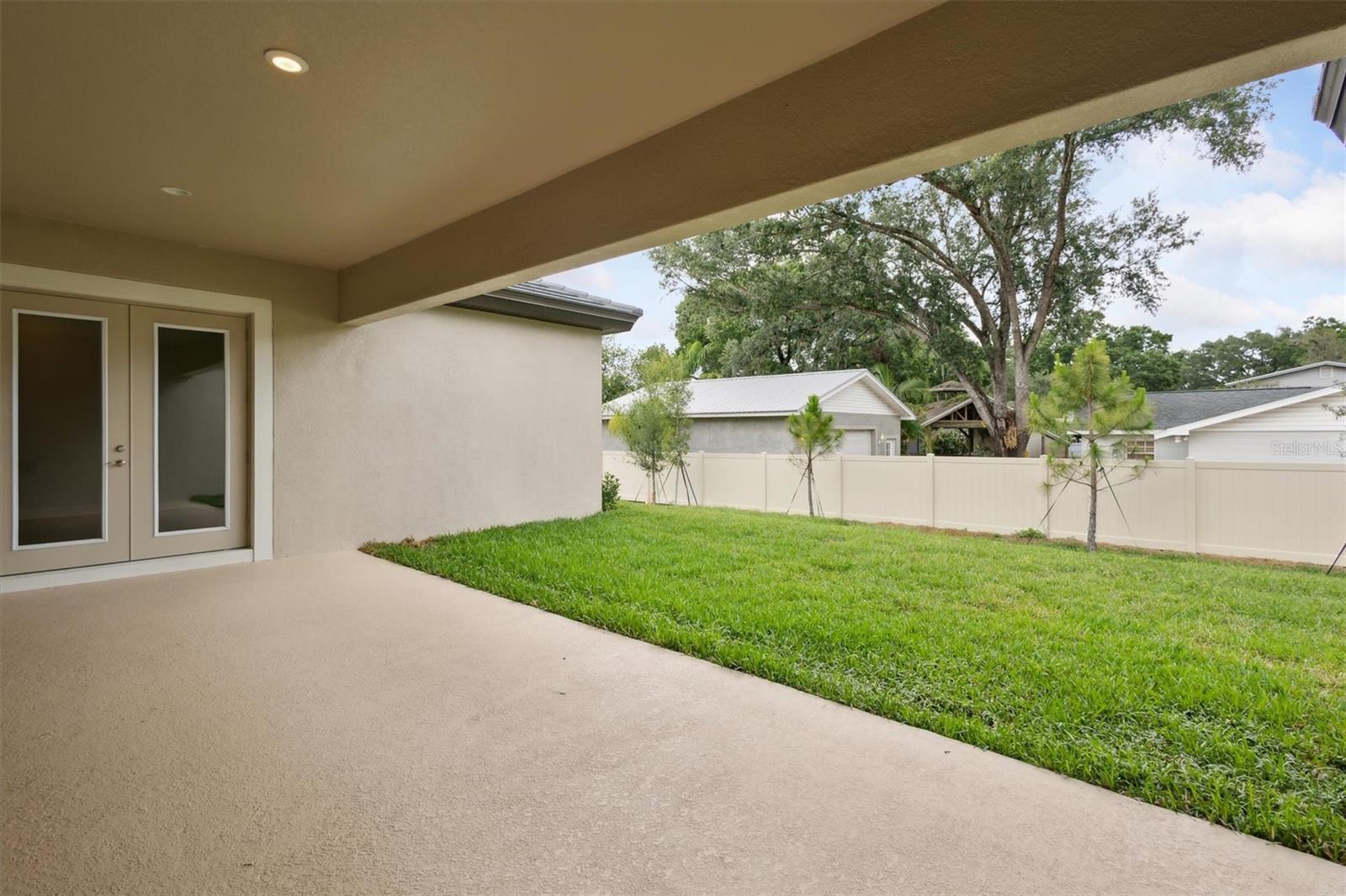 CRESTWOOD ESTATES - Residential