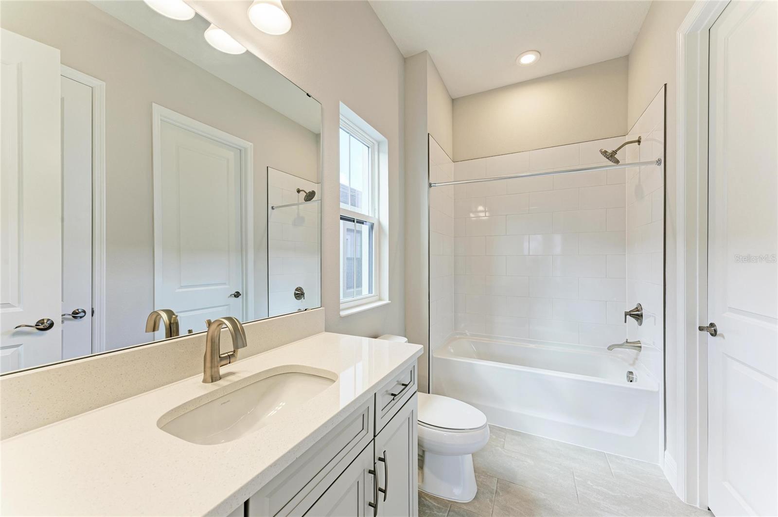 CRESTWOOD ESTATES - Residential