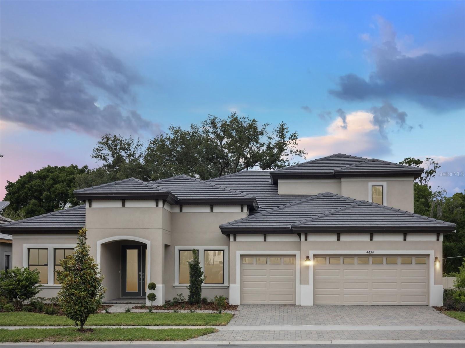 CRESTWOOD ESTATES - Residential