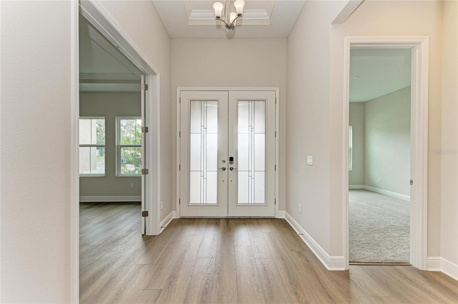 CRESTWOOD ESTATES - Residential