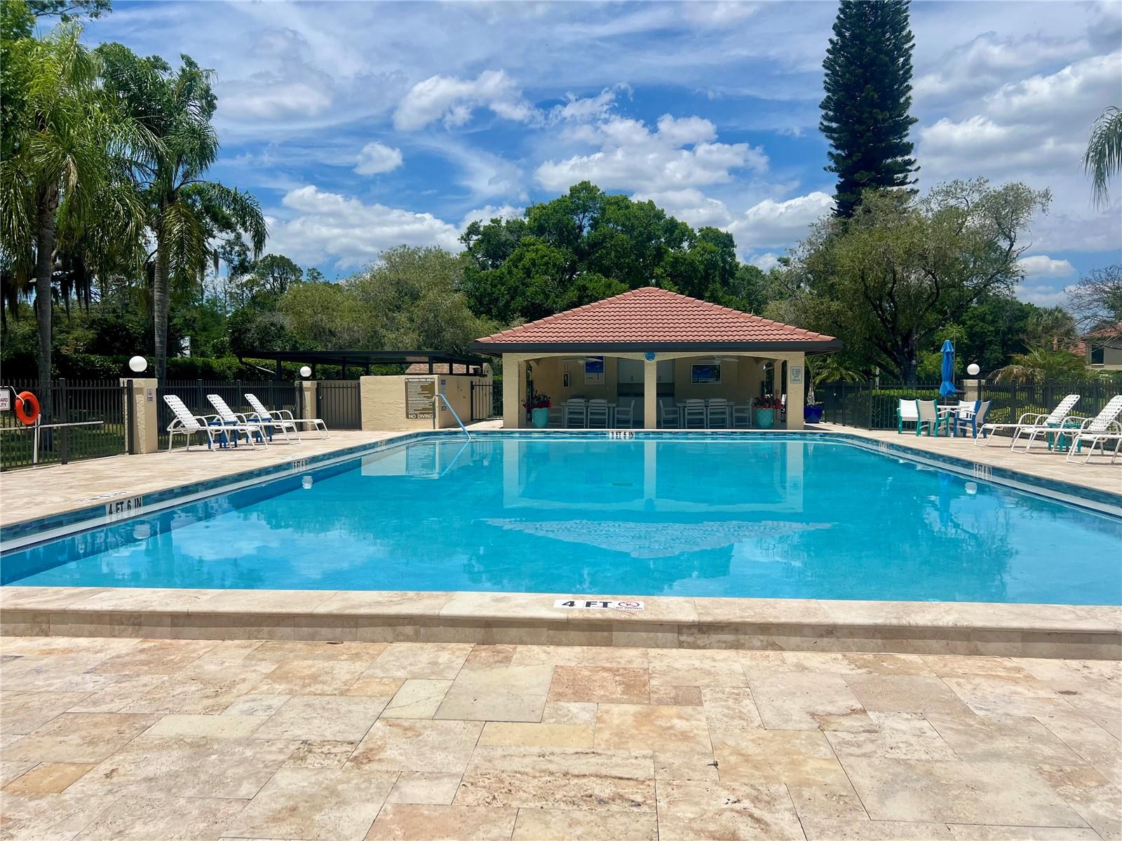 EL PASADO A CONDO - Residential