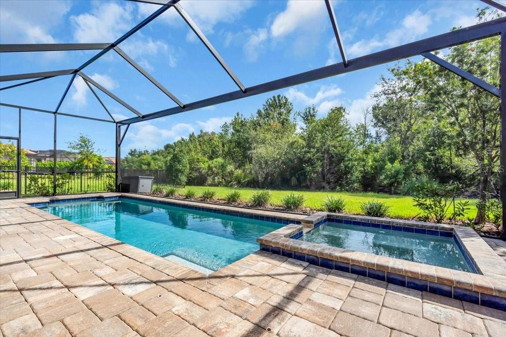 Photo of 10804 Wicker Park Place, Palmetto, FL 34221 (MLS # A4663457)