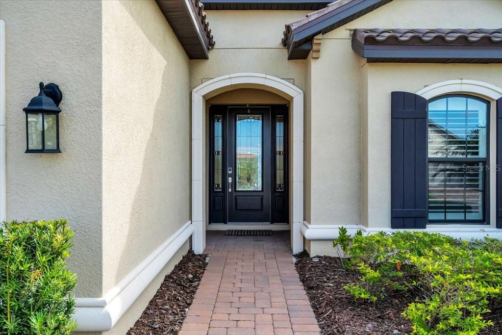 Photo of 10804 Wicker Park Place, Palmetto, FL 34221 (MLS # A4663457)