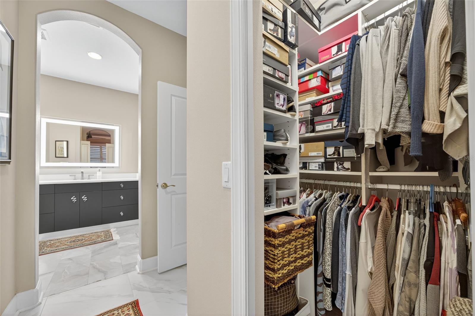 ESPLANADE PH III A,B,C,D,J&PART OF F - Residential