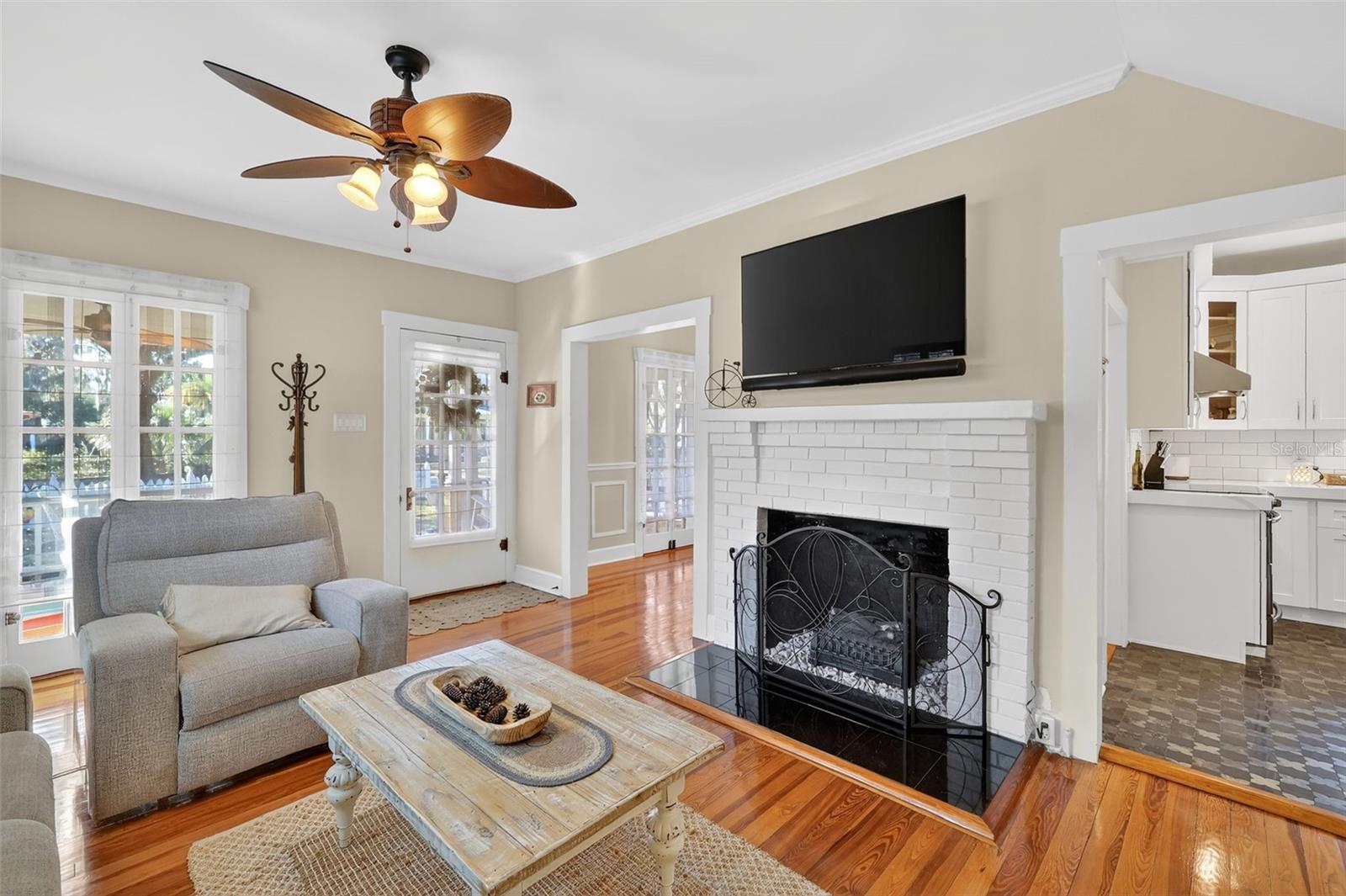 MOUNT DORA - Residential